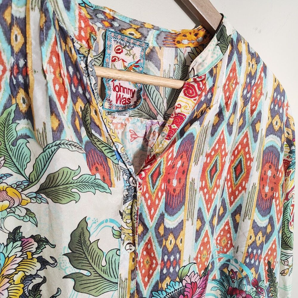 Johnny Was Womens Boho Silk Blouse Size S Floral Patchwork Peasant Art To Wear - Picture 10 of 10